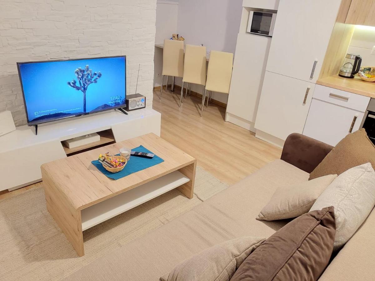 Veľký apartmán 3 Bratislava Esterno foto