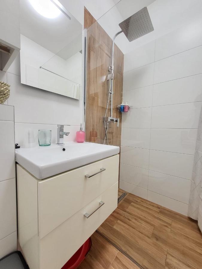 Veľký apartmán 3 Bratislava Esterno foto
