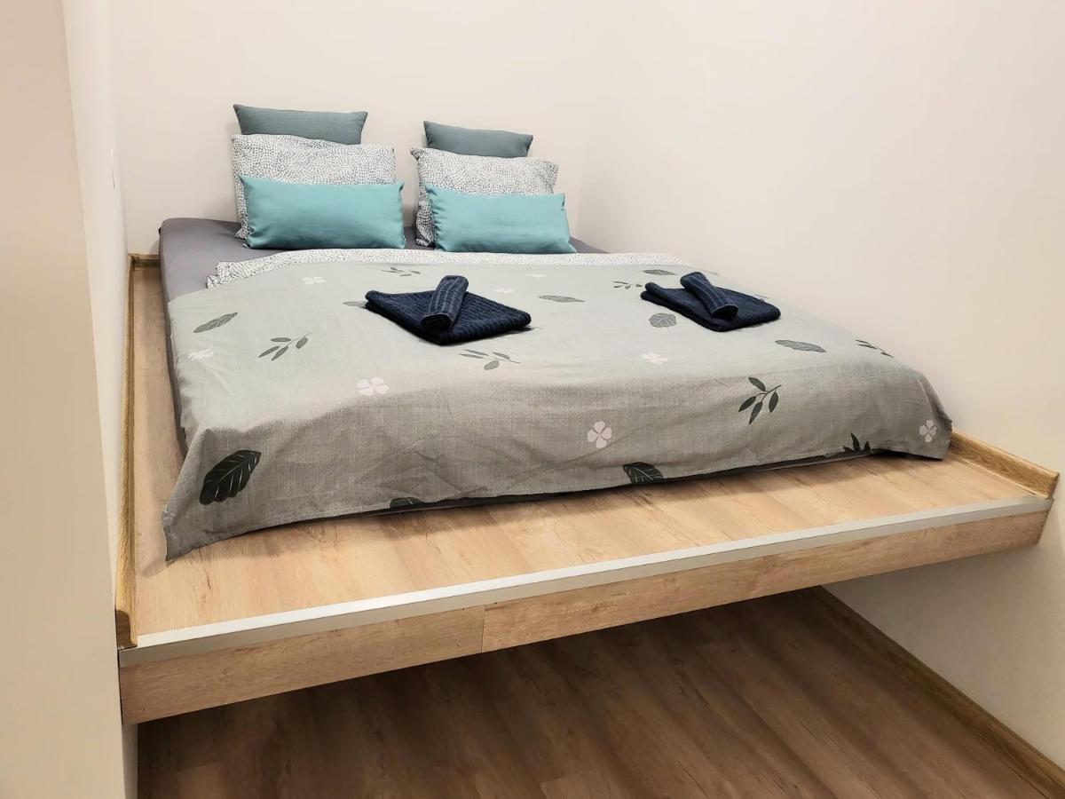 Veľký apartmán 3 Bratislava Esterno foto